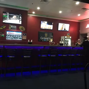 Full bar with domestic and craft beers, as well as a full service restaurant.