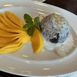 Sticky Rice with Mango