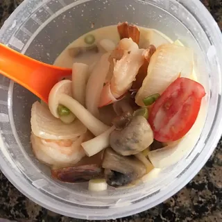 S2. Coconut Milk Soup (Cup)