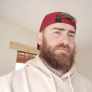 Jordan B.