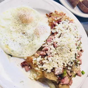 Country hash with added mushrooms and sub feta