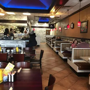 sushi and sashimi, interior