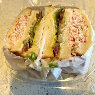 Crab and avocado sandwich