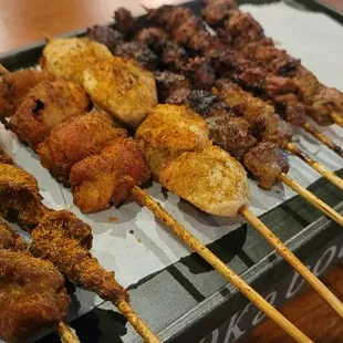 chicken wings and fried chicken, food