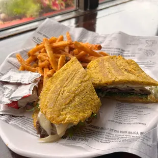 papas fritas and guajirito