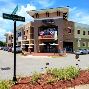 Aug 2021: Exterior Pic 4 of 4