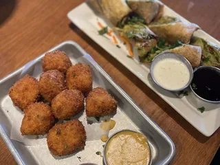 BJ's Restaurant & Brewhouse