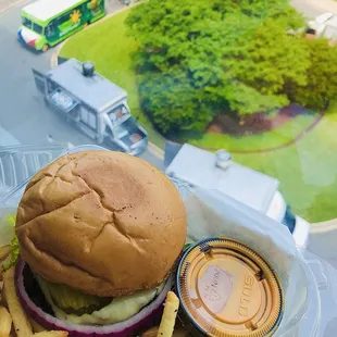 The Classic 904 Burger.