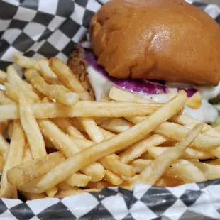 Grilled Chicken Burger