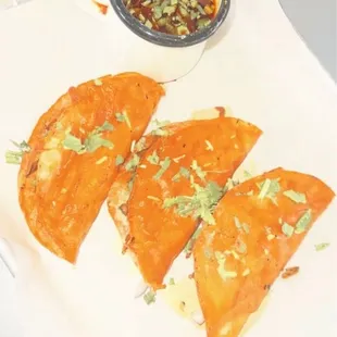 Quesobirria Tacos/Quesadillas