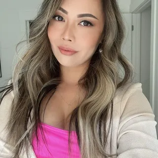 Arina L.