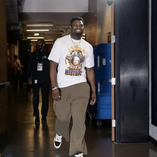 Zion williamson rocking a t shirt from the shop!