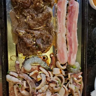 Combo C, bulgogi, thick porkbelly, cuttlefish and shrimp!