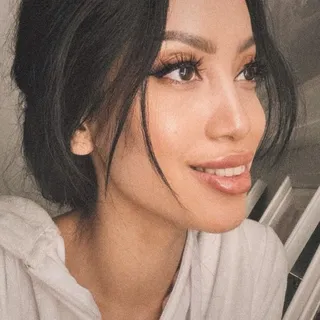 Elena K.