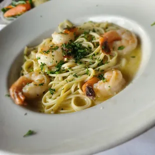 Scampi noodle