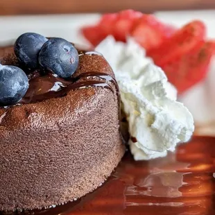 CHOCOLATE FUDGE LAVA CAKE