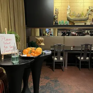 sushi and sashimi, interior