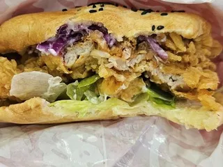 Cuci Chinese Burger