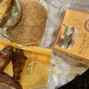 10. Grilled Spicy Breast Chicken Burger Roasted Wing Soda