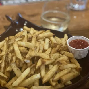 Fries served HOT!  Just the way I like them.