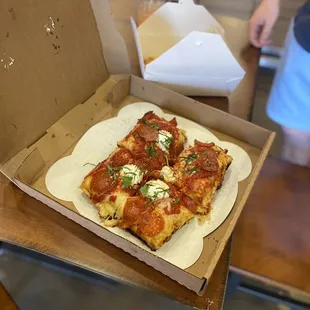 Pinnacle PBR Speciality Pizza, Detroit style