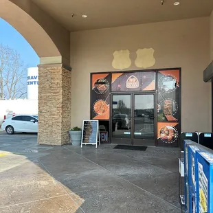 the entrance to the restaurant