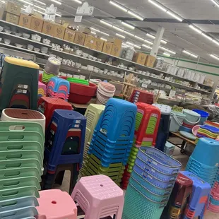 rows of plastic chairs and tables