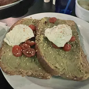 Avocado toast