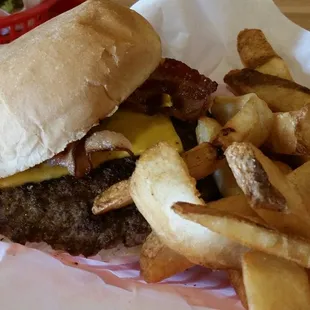 Bacon cheeseburger and fries $9.95....lots of burger!