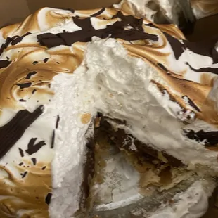 Chocolate meringue pie