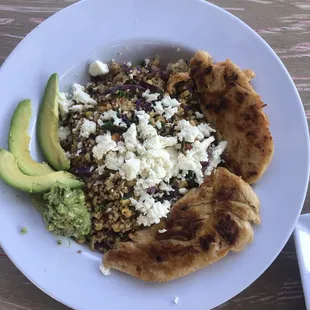 Southwest (?) chicken quinoa bowl