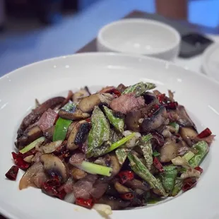 Assorted mushroom with Yunnan ham