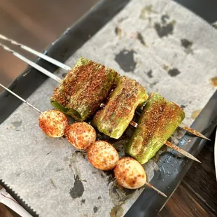 Quail eggs and  peppers