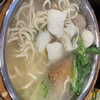 Fish Stone Pot Noodle Soup
