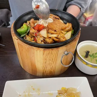 Spicy Pork Intestines