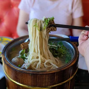 Clear Broth Stone Pot Beef