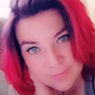 Amber S.