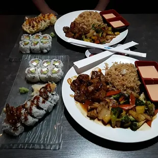 Lunch habachi steak ... well I can't remember what rolls but they were all great