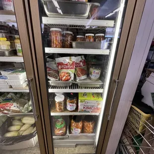 a refrigerated refrigerator