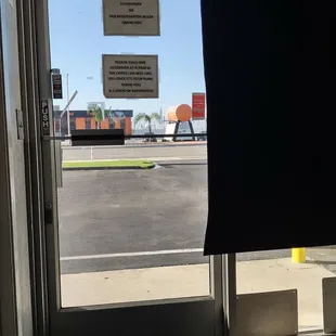 No post about mask. The shut down is over!