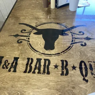 ows a bar counter