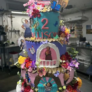 Encanto Cake