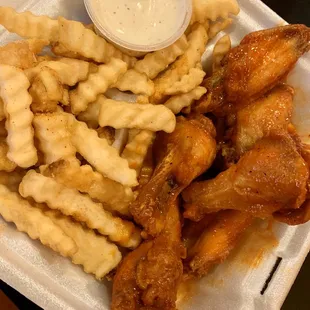 6pc buffalo medium wings combo