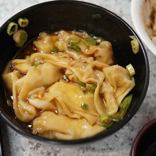 ramen and noodles, food