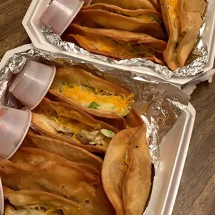 Fried tacos: family pack (12 for $10)