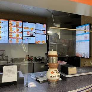 A&amp;W Digital Menu