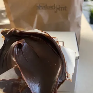 Vanilla Satin Cupcake