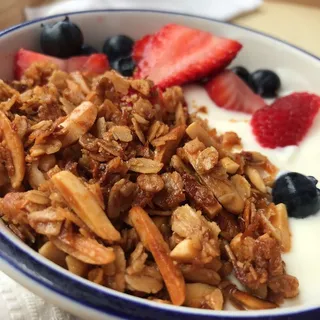 Yogurt & Granola Bowl