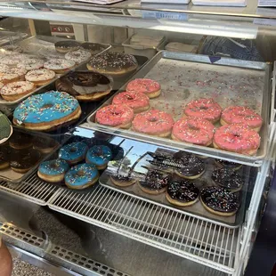 DONUTS