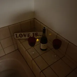 Different lights in the bathroom and a heater for any ambiance preference